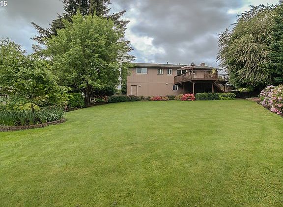 4th image of 5565 SE Oetkin Dr
