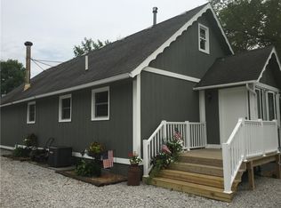 1820 Clover Ave, Perry, IA 50220