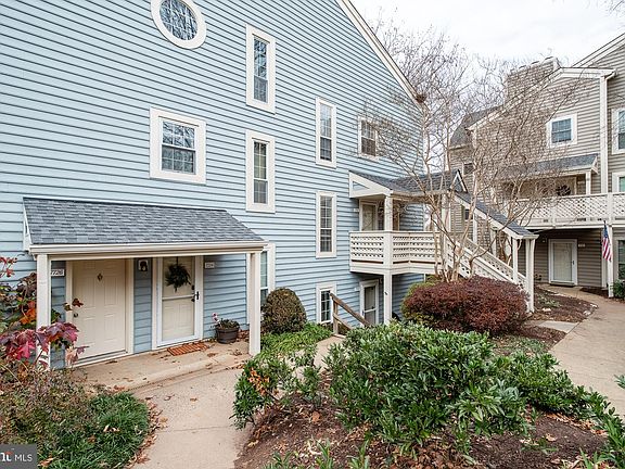 3rd image of 7728 Willow Point Dr #7728