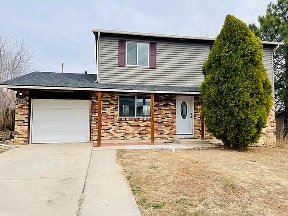 3rd image of 2197 Pepperwood Dr
