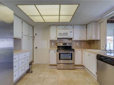 239 SE 45th Ter, Cape Coral, FL, 33904