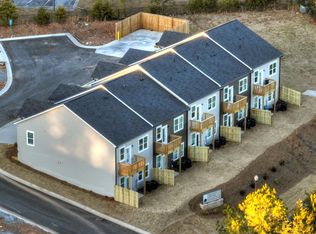 Unit 15 Grove Loop, Blue Ridge, GA 30513