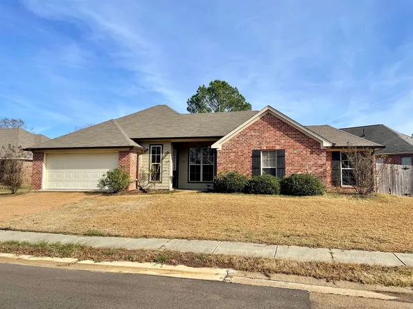 106 Harvey Cir, Canton, MS 39046