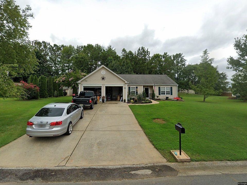 1st image of 31 Abbey Ln NW