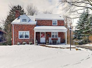 913 Oakside Ln, Pittsburgh, PA