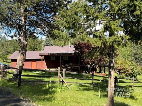 5th image of 119 Beaver Hill Rd