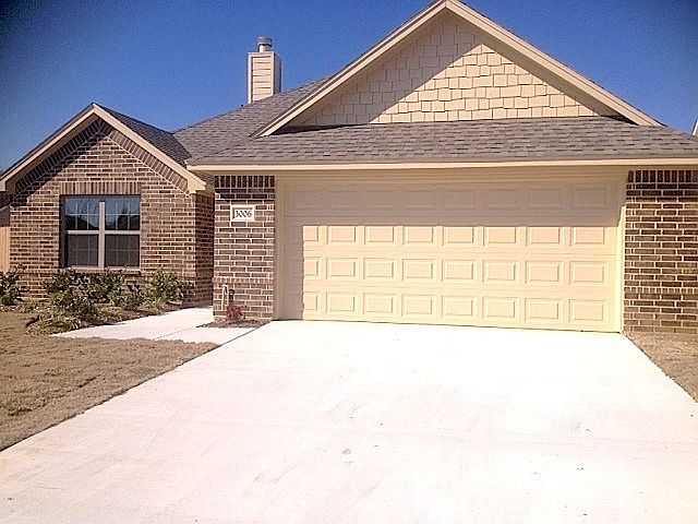 1st image of 3009 Glenwood Ct