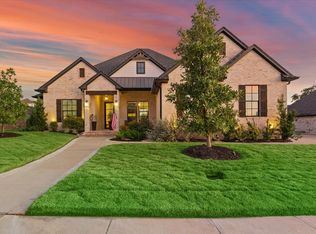 16024 Sorrento Dr, Woodway, TX 76712