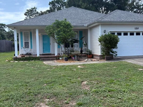 120 Juniper Dr, Freeport, FL 32439