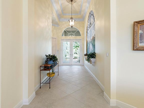 4th image of 15992 Brier Creek Drive
