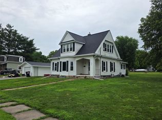 301 NE 2nd St, Ogden, IA 50212