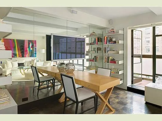 Sold by Stribling | media 12