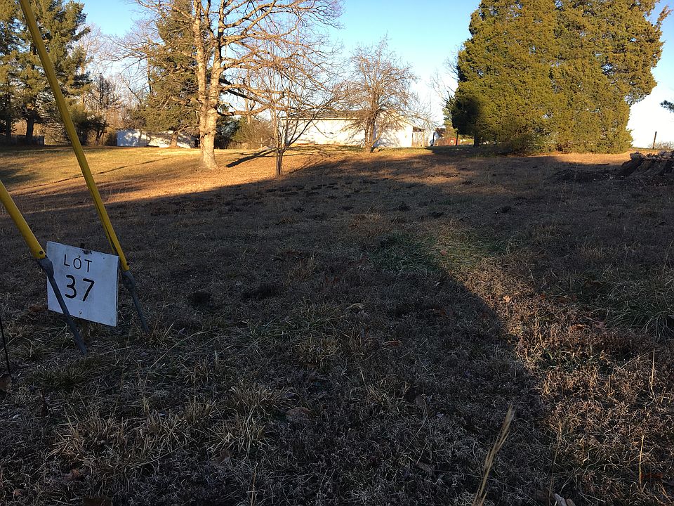 1st image of 37 Westview Cir