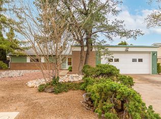 7018 Shoshone Rd NE, Albuquerque, NM 87110
