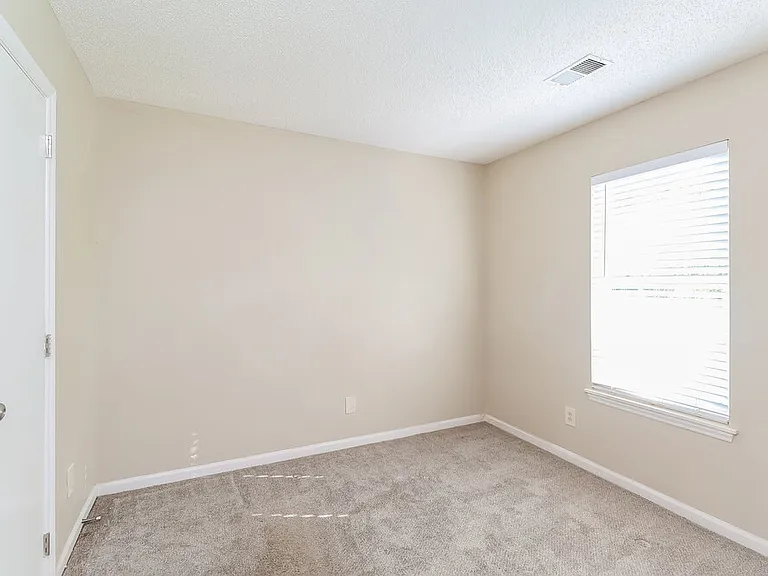 11609 Brockley Ct — Photo 13