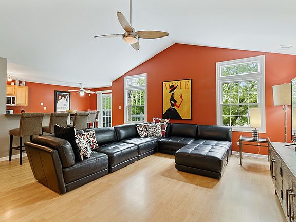 4th image of 14613 Club Circle Dr