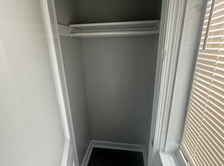 1305 Sayres Ave, Camden, NJ 08104