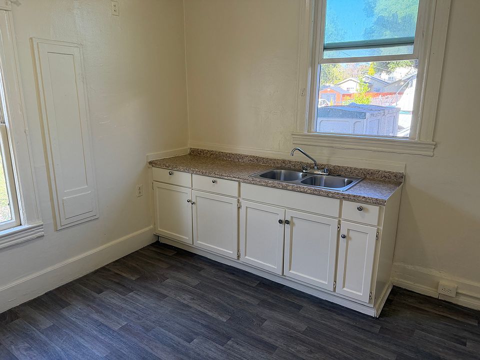 1st image of 829 N Orange Grove Blvd #829