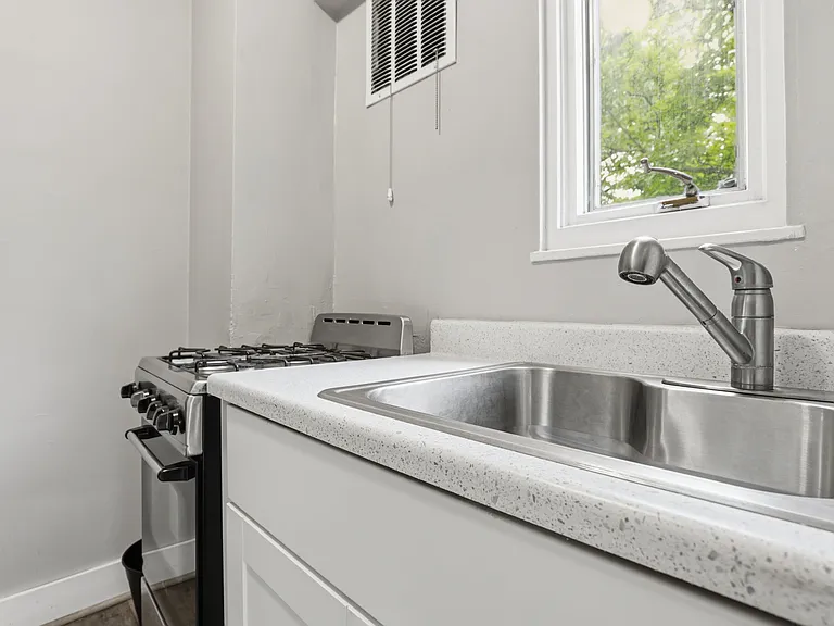 2720 Wisconsin Ave NW #302 — Photo 3