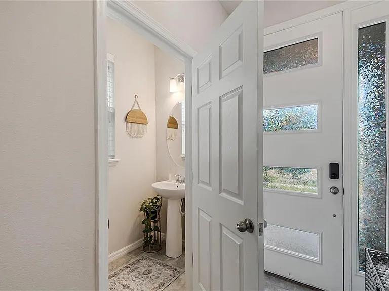 2495 Rapollo Dr — Photo 35