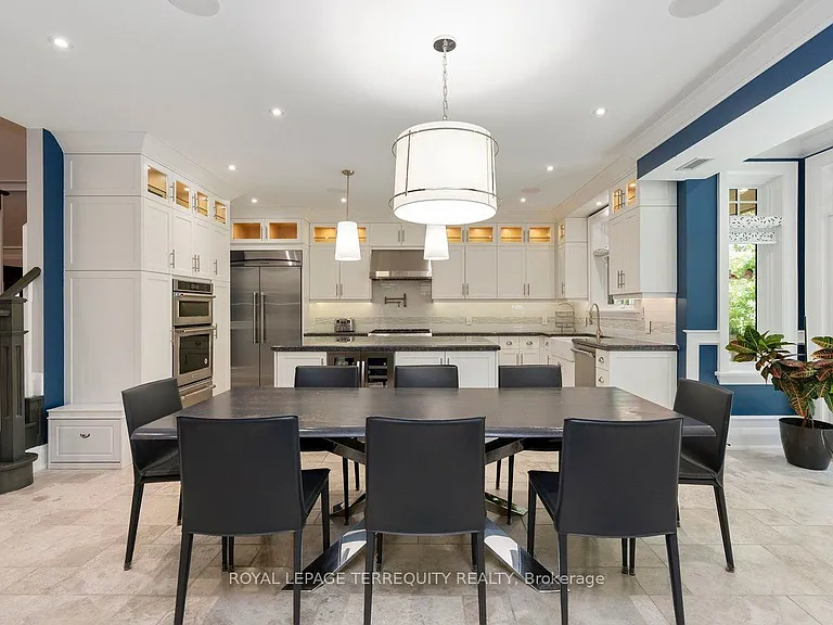 101 Chestnut Hills Pkwy — Photo 10