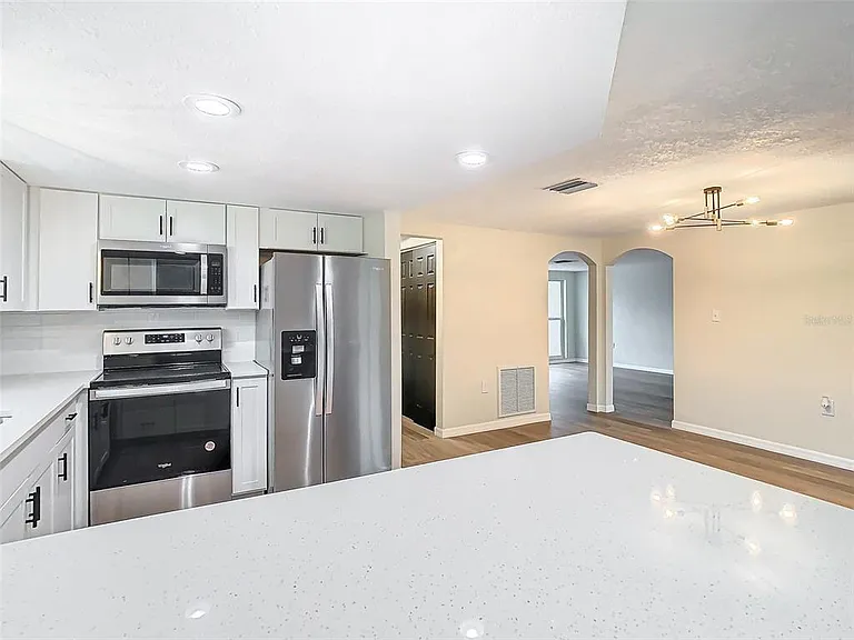 7414 Rockwood Dr — Photo 14