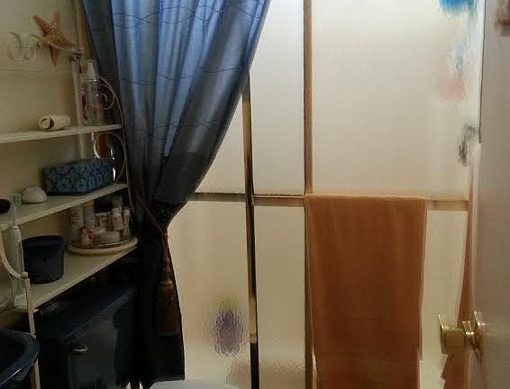 5010 bathroom 2