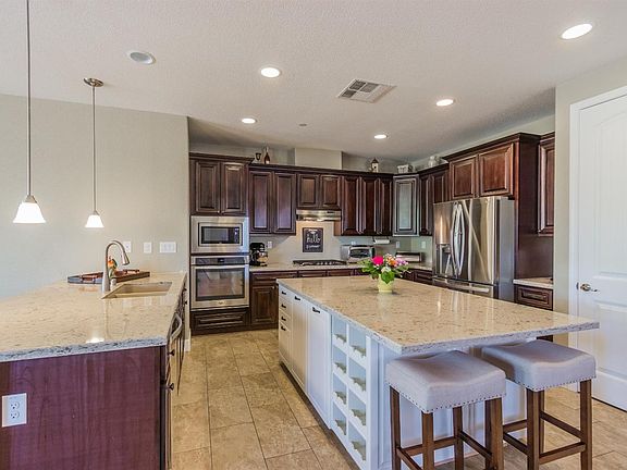 4th image of 1341 Bertas Ct