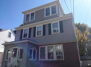 42 Huron Cir, Dorchester, MA 02124