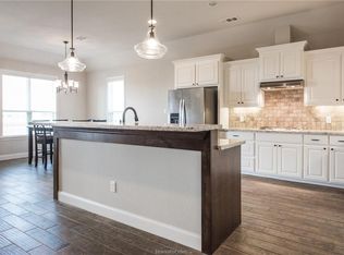 15602 Shady Brook Ln, College Station, TX 77845