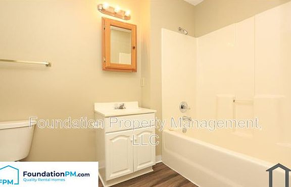 5th image of 850 Inez St
