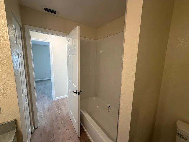 105 Sidney Ct — Photo 15