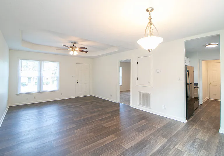 613 Joshua Dr — Photo 7