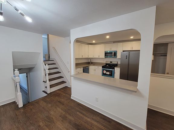 2nd image of 7316 Avenue M Floor 1