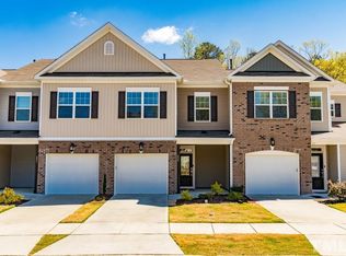 525 Summit Trail Dr, Hillsborough, NC 27278