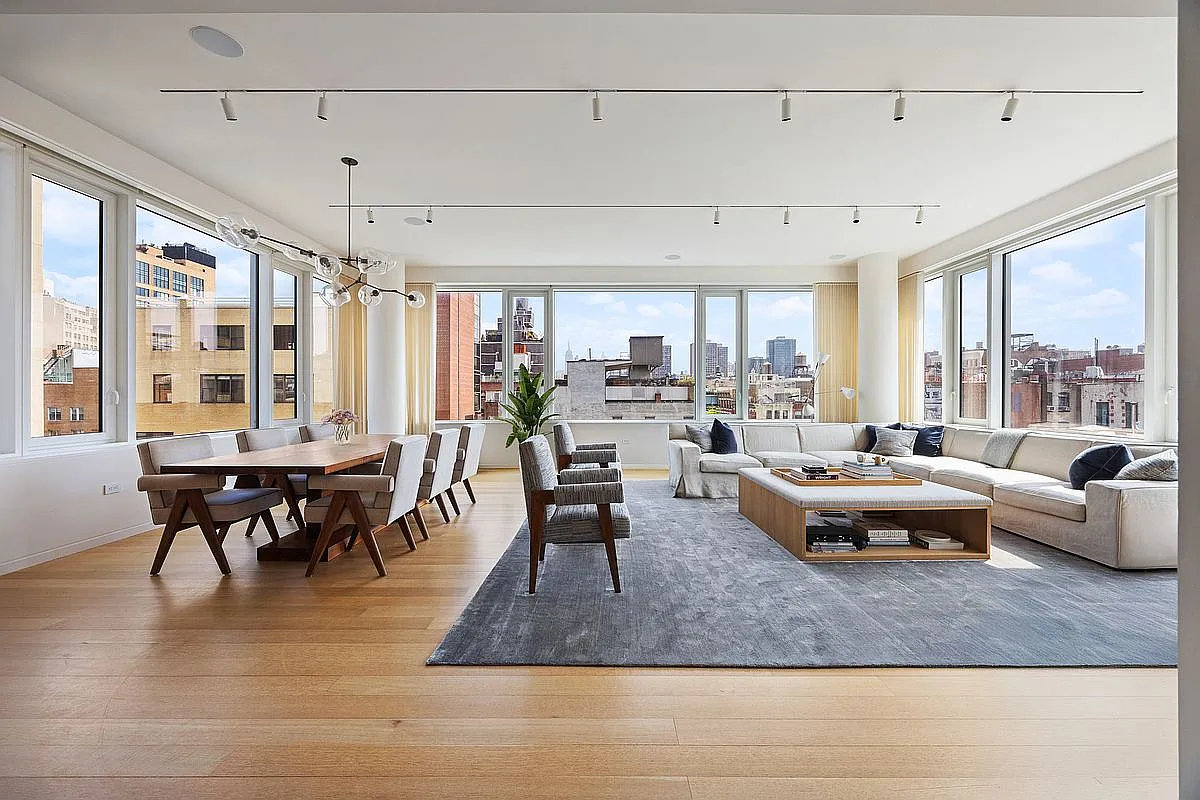 350 W Broadway APT 7 photo 1