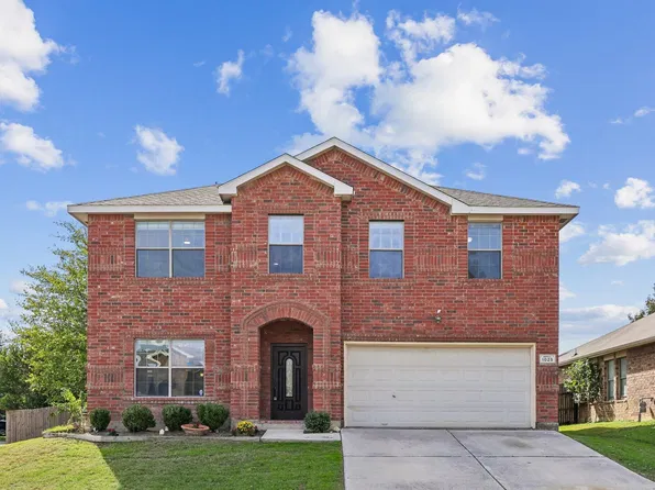1025 Breeders Cup Dr, Fort Worth, TX 76179