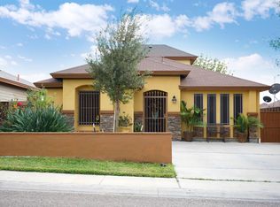 2111 Los Pinos Dr, Laredo, TX 78046