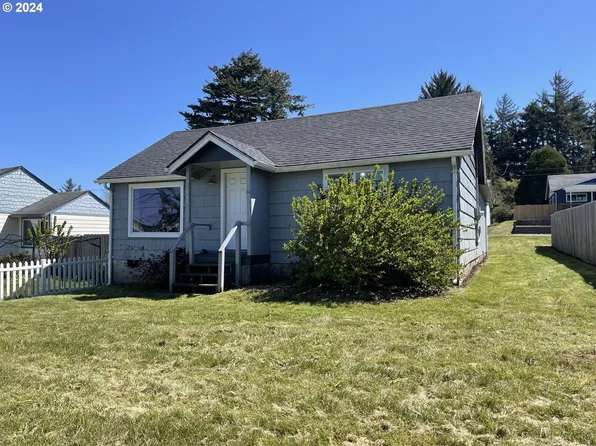 887 S Empire Blvd, Coos Bay, OR 97420