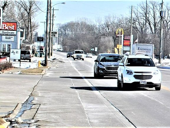 4th image of 151 E Main St
