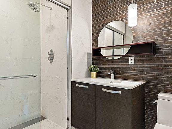 5th image of 1638 8th Ave APT 1B