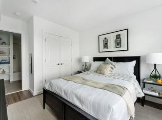 13 W 46th St #511, Bayonne, NJ 07002