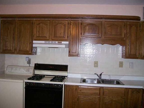 4th image of 3513 N Norfolk St