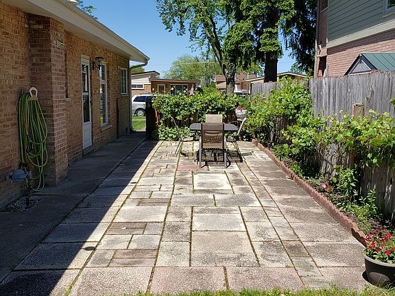 5th image of 8513 W Clara Dr