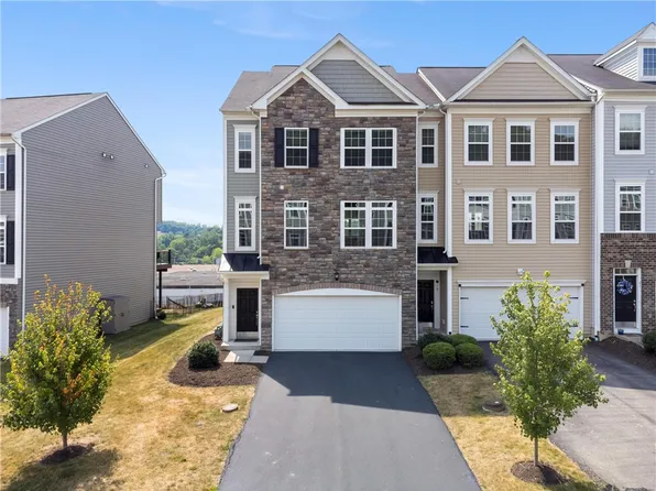 17 Remington Dr, Washington, PA 15301