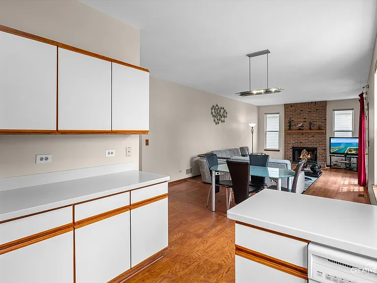 1348 Amaranth Dr — Photo 11