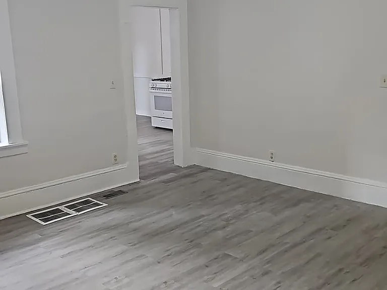7 Worcester Pl #1 — Photo 4