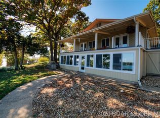 515 S Ross St, Versailles, MO 65084