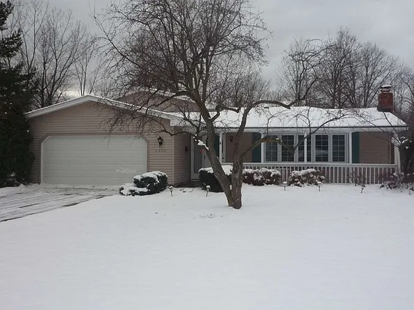 6408 Cumberland Dr, Mentor, OH 44060