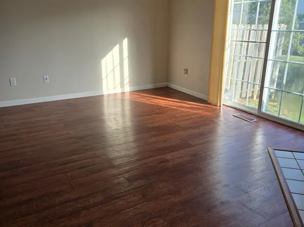 5697 Kilbury Ln, Hilliard, OH 43026